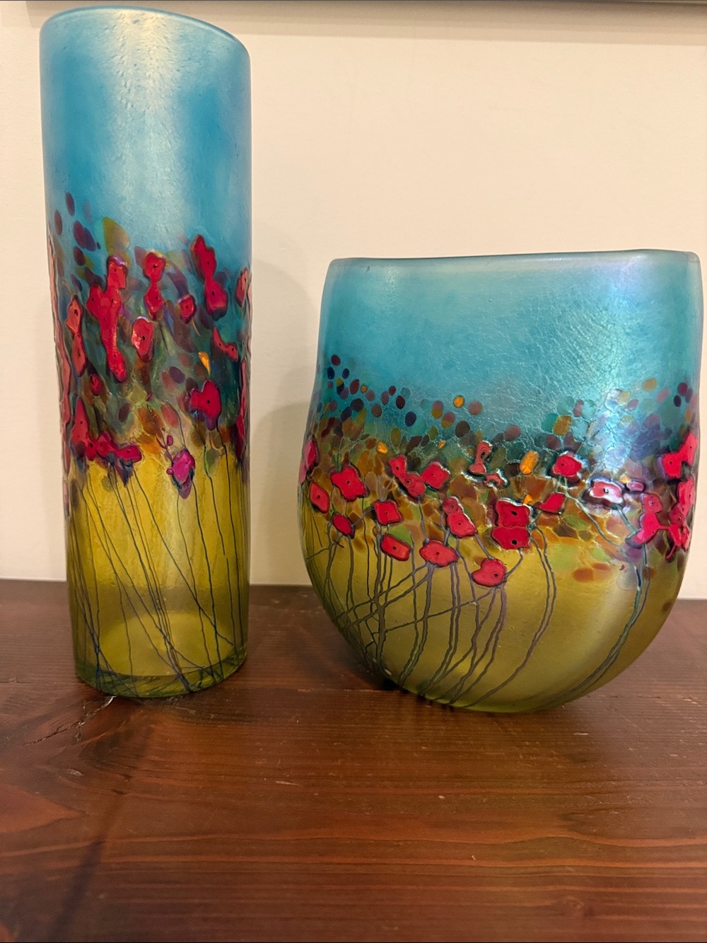 Robert Held Art Glass "California Poppy" 2-Piece Vase Set-with stickers